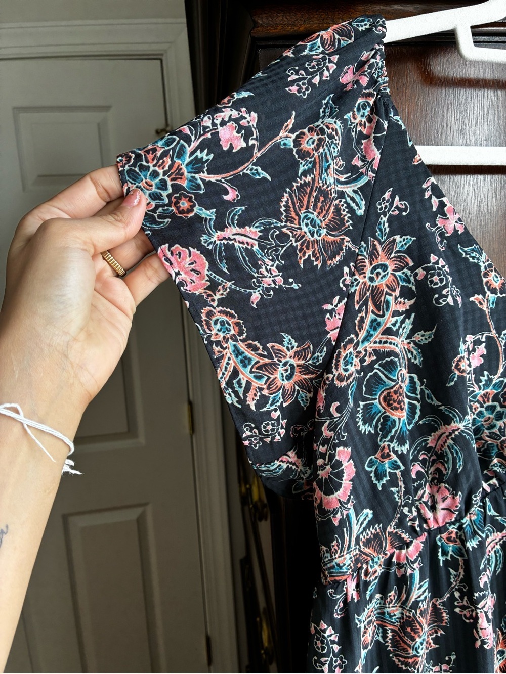 Universal Thread Floral Maxi Dress M Smocked Puff Sleeve - Picture 3 of 9